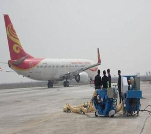 飛機(jī)場跑道專業(yè)路面拋丸機(jī) 飛機(jī)場跑道專業(yè)路面拋丸機(jī)
